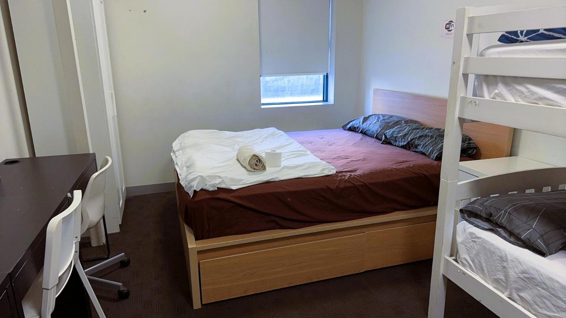 Hostel Carrichouse *